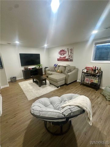 104 Charlesgate Circle, Amherst, NY 14051