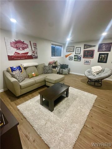 104 Charlesgate Circle, Amherst, NY 14051