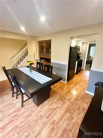 104 Charlesgate Circle, Amherst, NY 14051