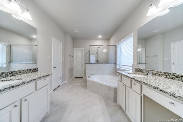 213 ASPEN DR, Boerne, TX 78006