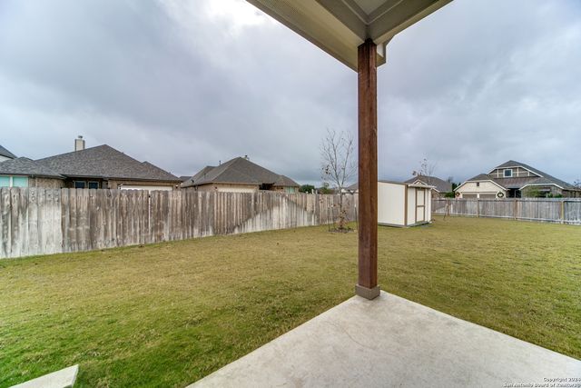 213 ASPEN DR, Boerne, TX 78006