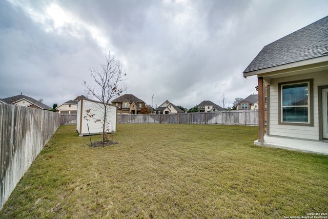 213 ASPEN DR, Boerne, TX 78006