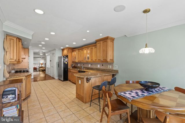 1933 FLEET ST, Baltimore, MD 21231