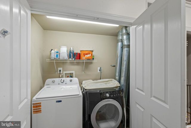 1933 FLEET ST, Baltimore, MD 21231