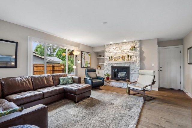 17675 Wexford COURT, Brookfield, WI 53045