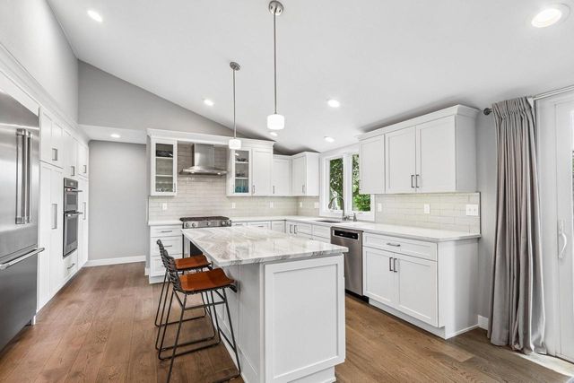 17675 Wexford COURT, Brookfield, WI 53045