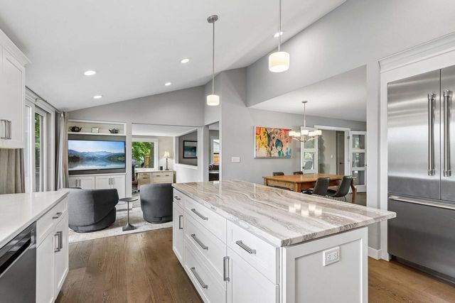 17675 Wexford COURT, Brookfield, WI 53045