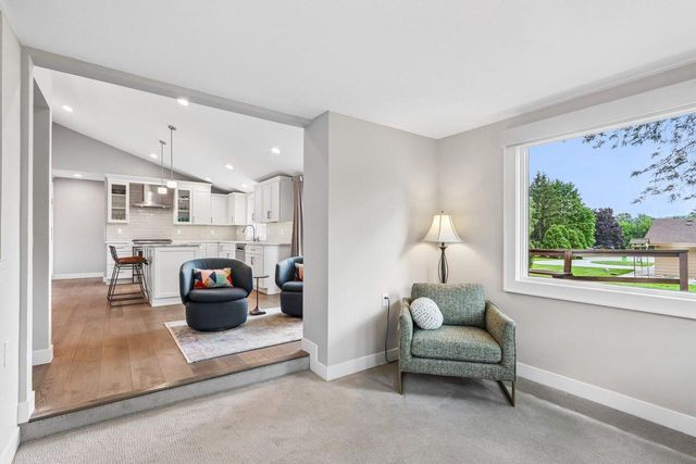 17675 Wexford COURT, Brookfield, WI 53045