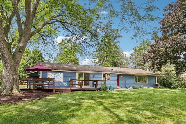 17675 Wexford COURT, Brookfield, WI 53045