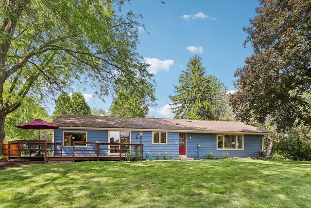 17675 Wexford COURT, Brookfield, WI 53045