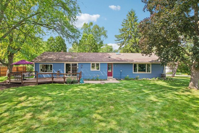 17675 Wexford COURT, Brookfield, WI 53045