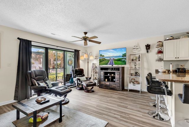 1930 Bent Grass Dr Apt 40K, Surfside Beach, SC 29575