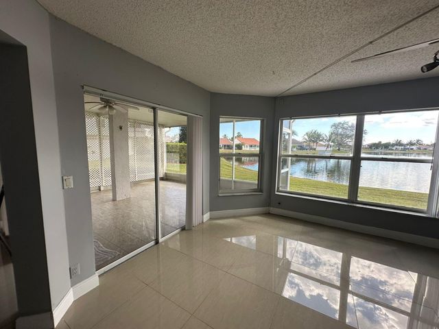 7700 Stone Harbour Drive 4, Lake Worth, FL 33467
