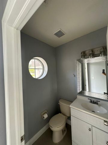 7700 Stone Harbour Drive 4, Lake Worth, FL 33467