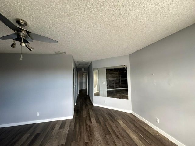 7700 Stone Harbour Drive 4, Lake Worth, FL 33467