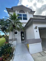 7700 Stone Harbour Drive 4, Lake Worth, FL 33467