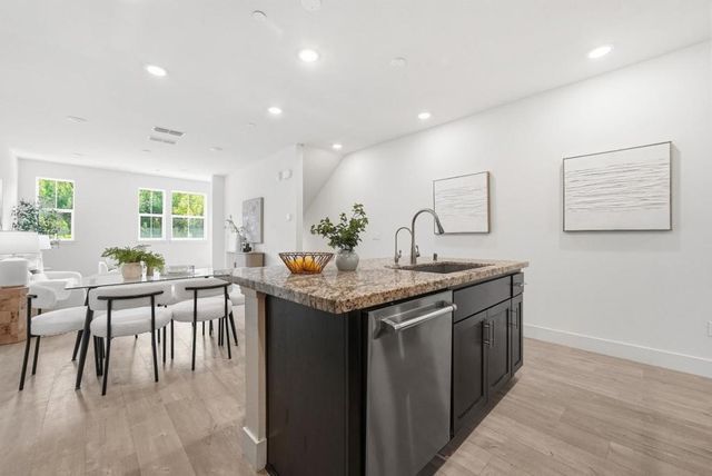 762 Amalfi Loop, Milpitas, CA 95035