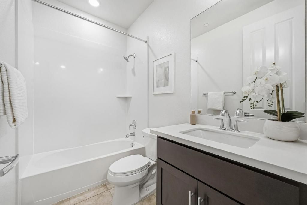 Image 13 of property listing at 762 Amalfi Loop, Milpitas, CA 95035