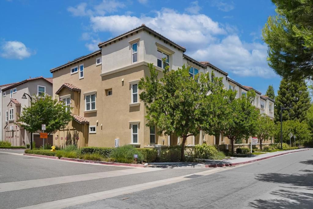 Image 29 of property listing at 762 Amalfi Loop, Milpitas, CA 95035