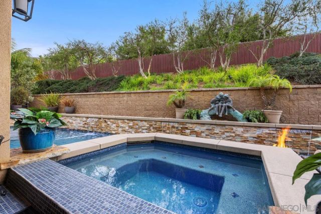 2819 Lido Pl, Carlsbad, CA 92008