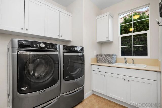 2819 Lido Pl, Carlsbad, CA 92008