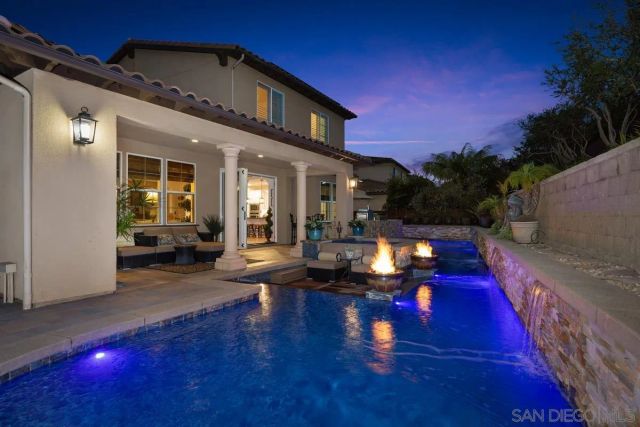 2819 Lido Pl, Carlsbad, CA 92008