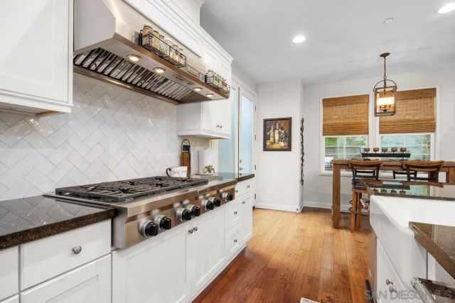 2819 Lido Pl, Carlsbad, CA 92008