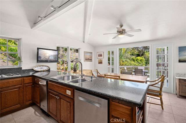 790 Wendt Terrace, Laguna Beach, CA 92651