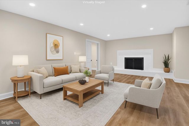 11600 BLUE RIDGE LN, Great Falls, VA 22066