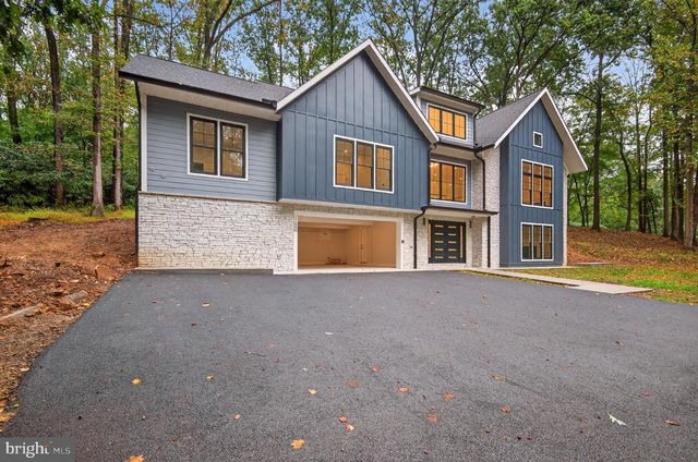 11600 BLUE RIDGE LN, Great Falls, VA 22066