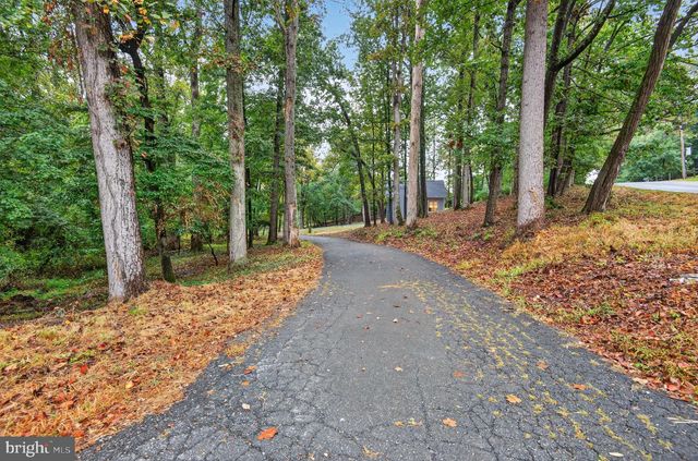 11600 BLUE RIDGE LN, Great Falls, VA 22066