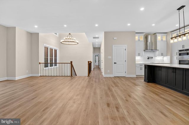 11600 BLUE RIDGE LN, Great Falls, VA 22066