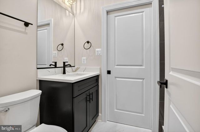 11600 BLUE RIDGE LN, Great Falls, VA 22066