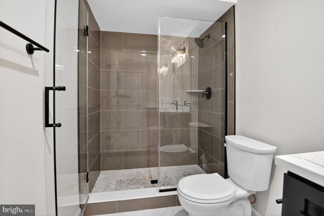 11600 BLUE RIDGE LN, Great Falls, VA 22066