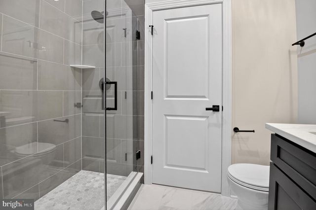 11600 BLUE RIDGE LN, Great Falls, VA 22066