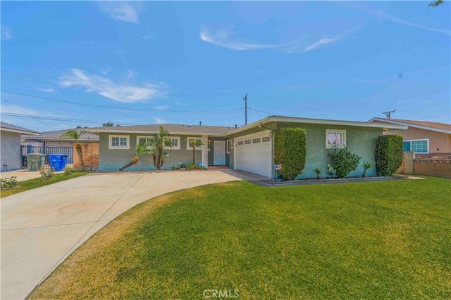 7442 Santa Domingo, Buena Park, CA 90620