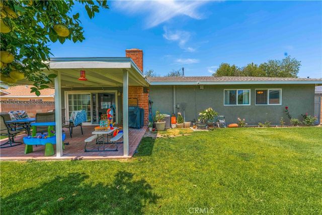7442 Santa Domingo, Buena Park, CA 90620