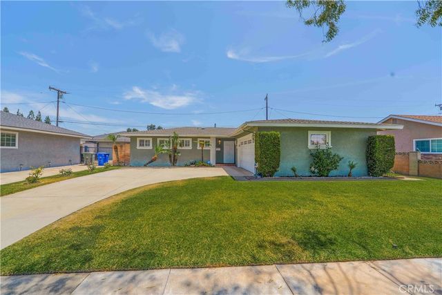 7442 Santa Domingo, Buena Park, CA 90620
