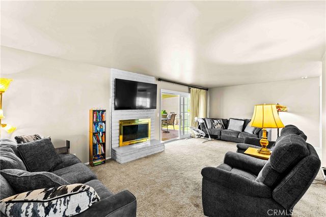 7442 Santa Domingo, Buena Park, CA 90620