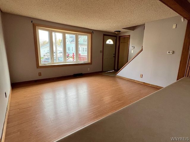42 Garvey Avenue, Buffalo, NY 14220