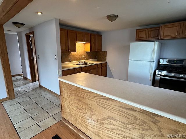 42 Garvey Avenue, Buffalo, NY 14220