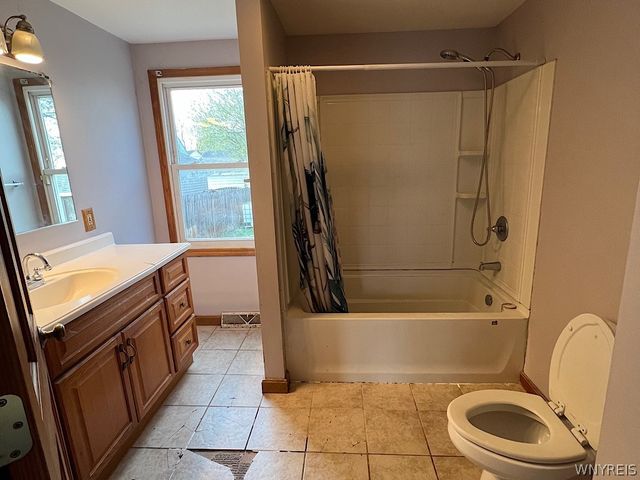 42 Garvey Avenue, Buffalo, NY 14220