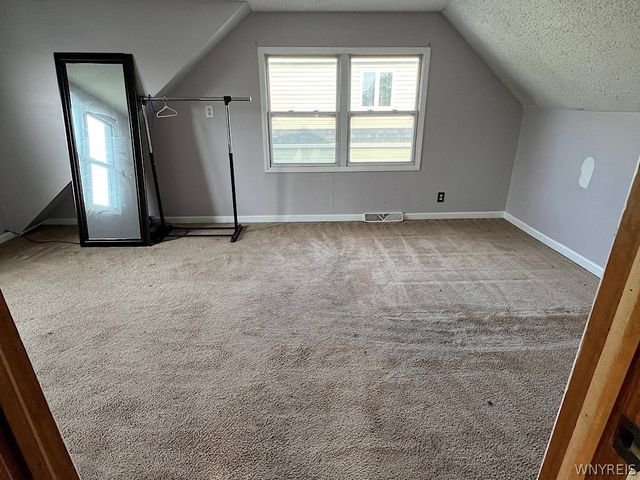 42 Garvey Avenue, Buffalo, NY 14220