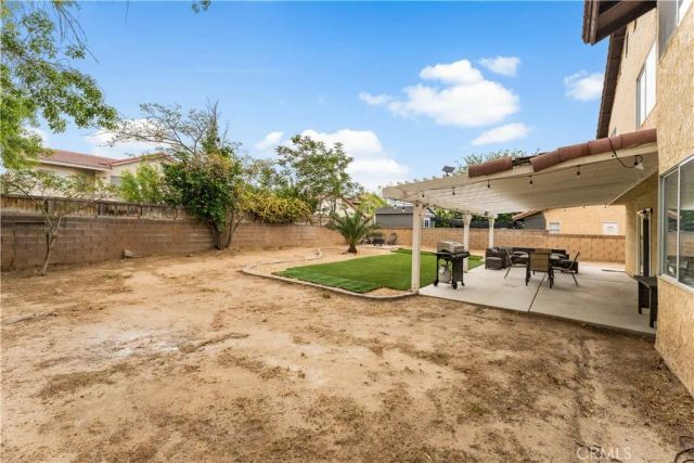 3300 W Avenue J3, Lancaster, CA 93536