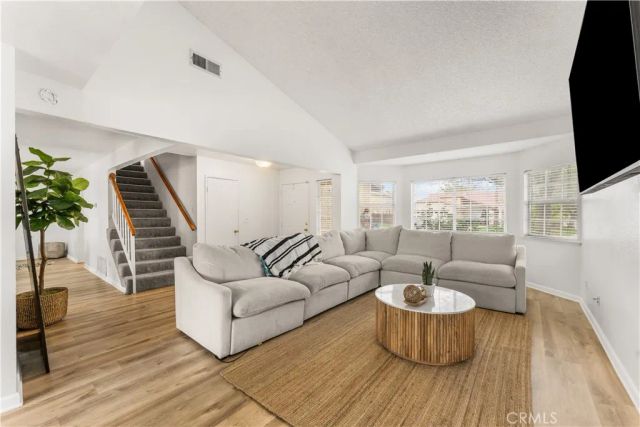 3300 W Avenue J3, Lancaster, CA 93536