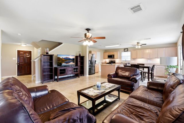 5702 Taylan Lane, Rosenberg, TX 77471
