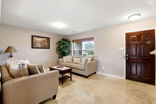 5702 Taylan Lane, Rosenberg, TX 77471