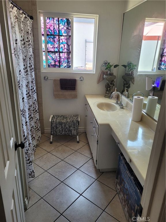 Image 7 of property listing at 11063 Kibbins, Stanton, CA 90680