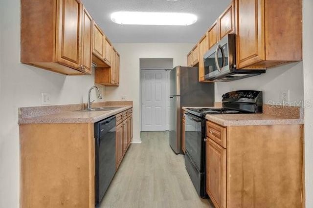 1695 LEE ROAD E204, Winter Park, FL 32789