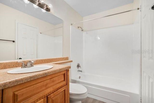 1695 LEE ROAD E204, Winter Park, FL 32789